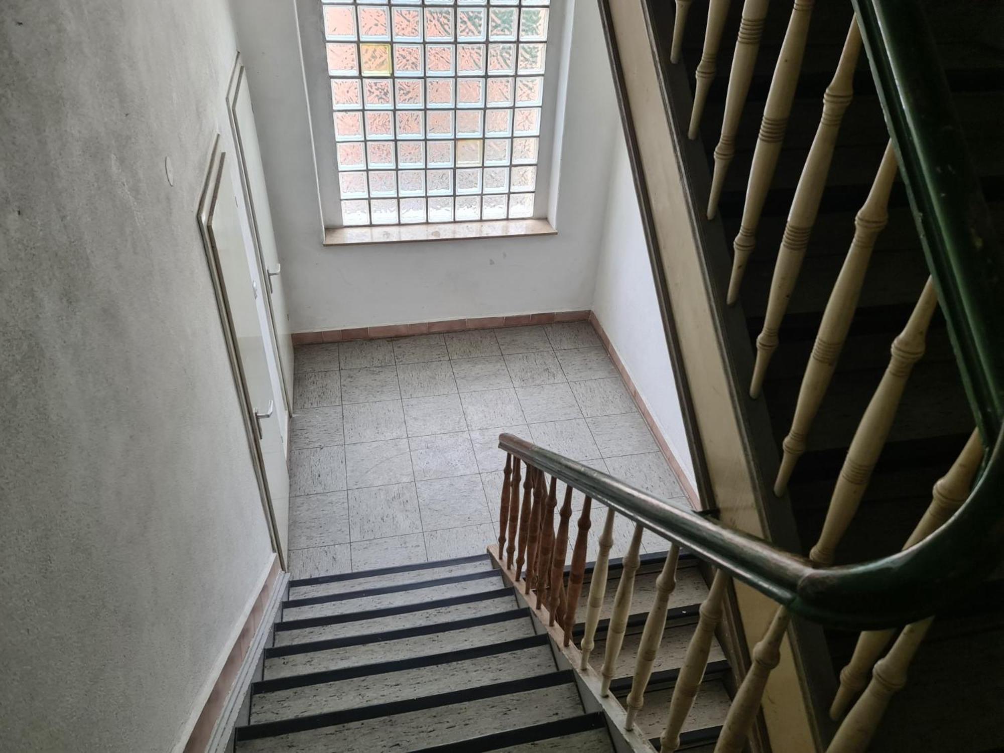 Kleines Zimmer Fuer Bis Zu 6 Personen Essen Exterior photo